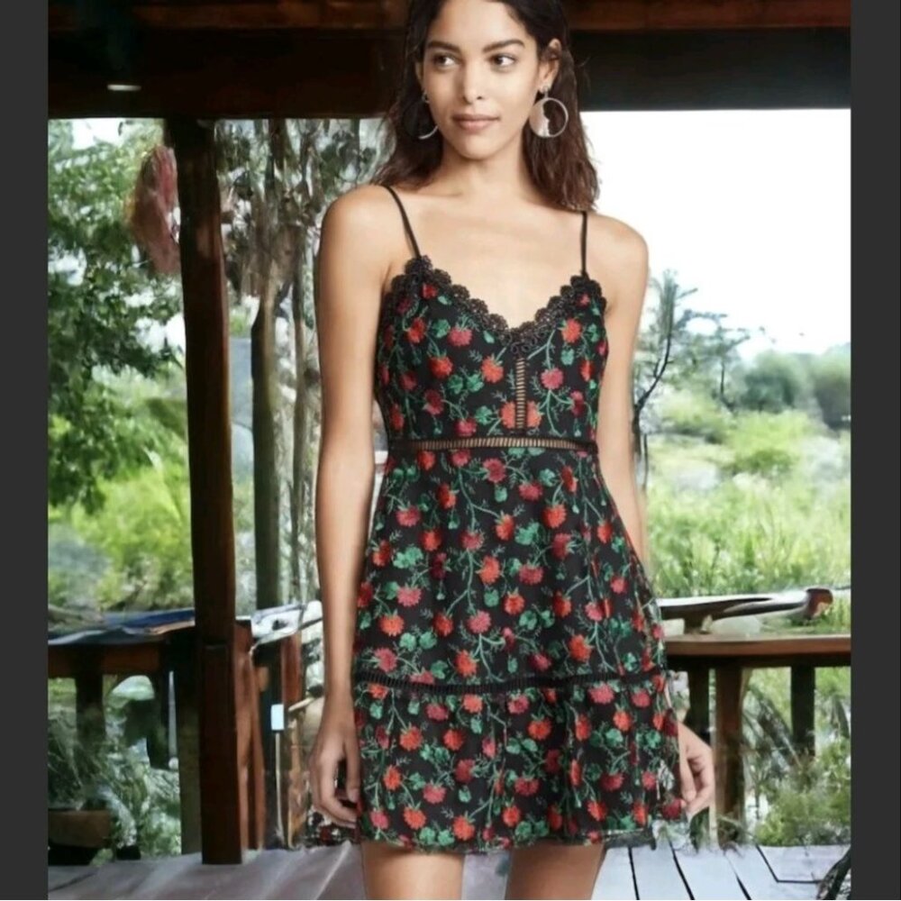Jack by Bb Dakota womens mini dress size small black/red color mesh floral print